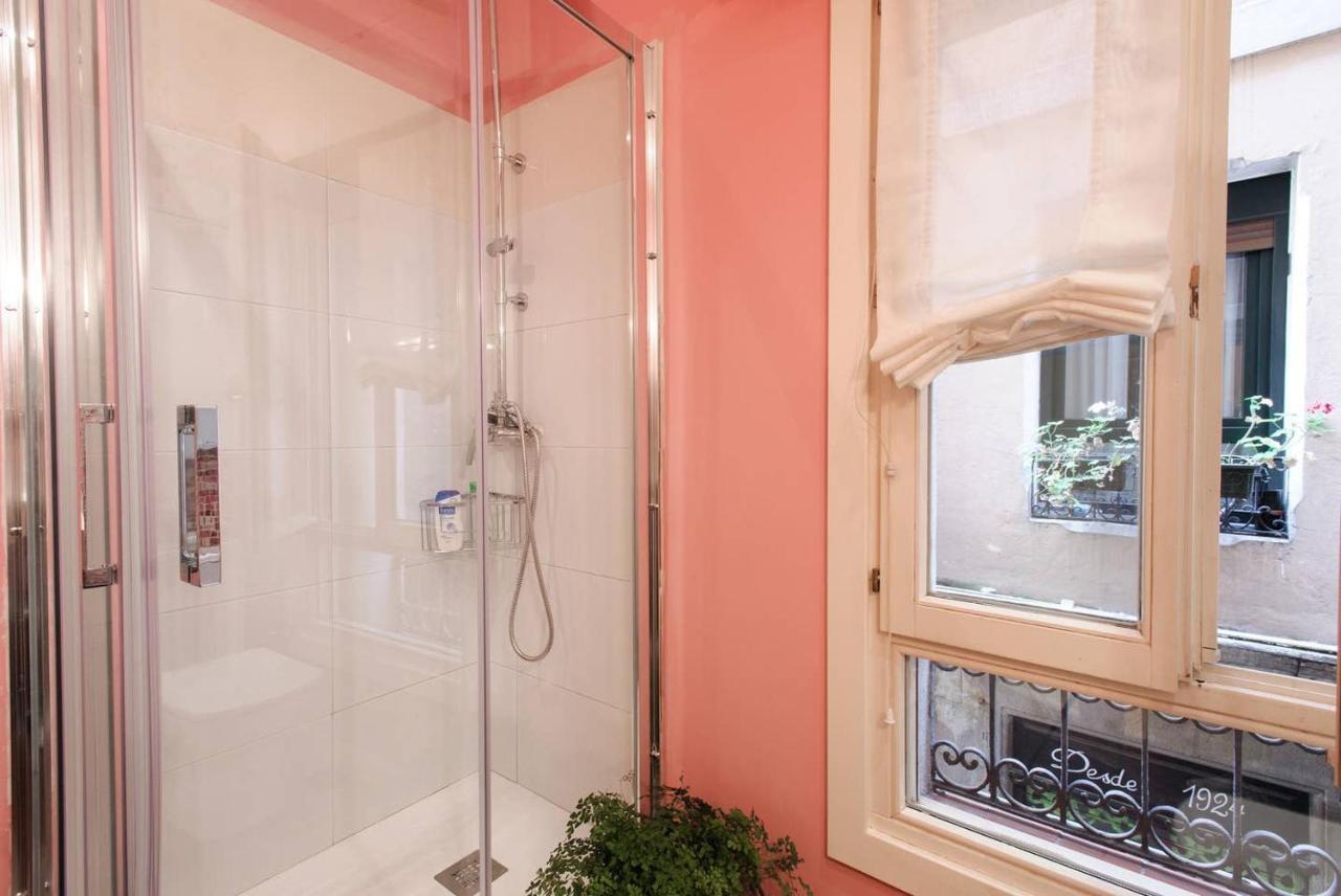 Apartamento Centro del Casco viejo Órigenes y tradición Bilbao Exterior foto